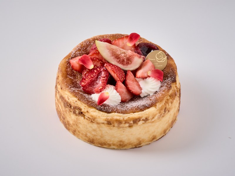 バスクチーズケーキ 4号（12cm）【3名〜5名用】